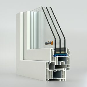 Profilé PVC FalcoTherm 82 présenté en angle avec vue sur les chambres du profilé